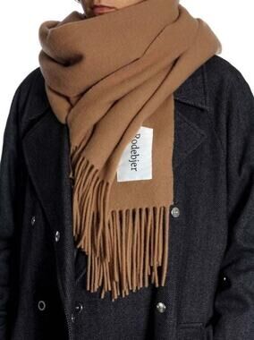 Rodebjer Wega scarf NWT